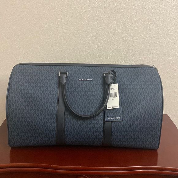 SOLD DO NOT BUY🎒Micheal Kors Logo Harrison Travel Duffle Bag!!!! - Picture 2 of 12